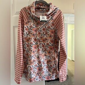 New Michelle Mae Floral Pullover